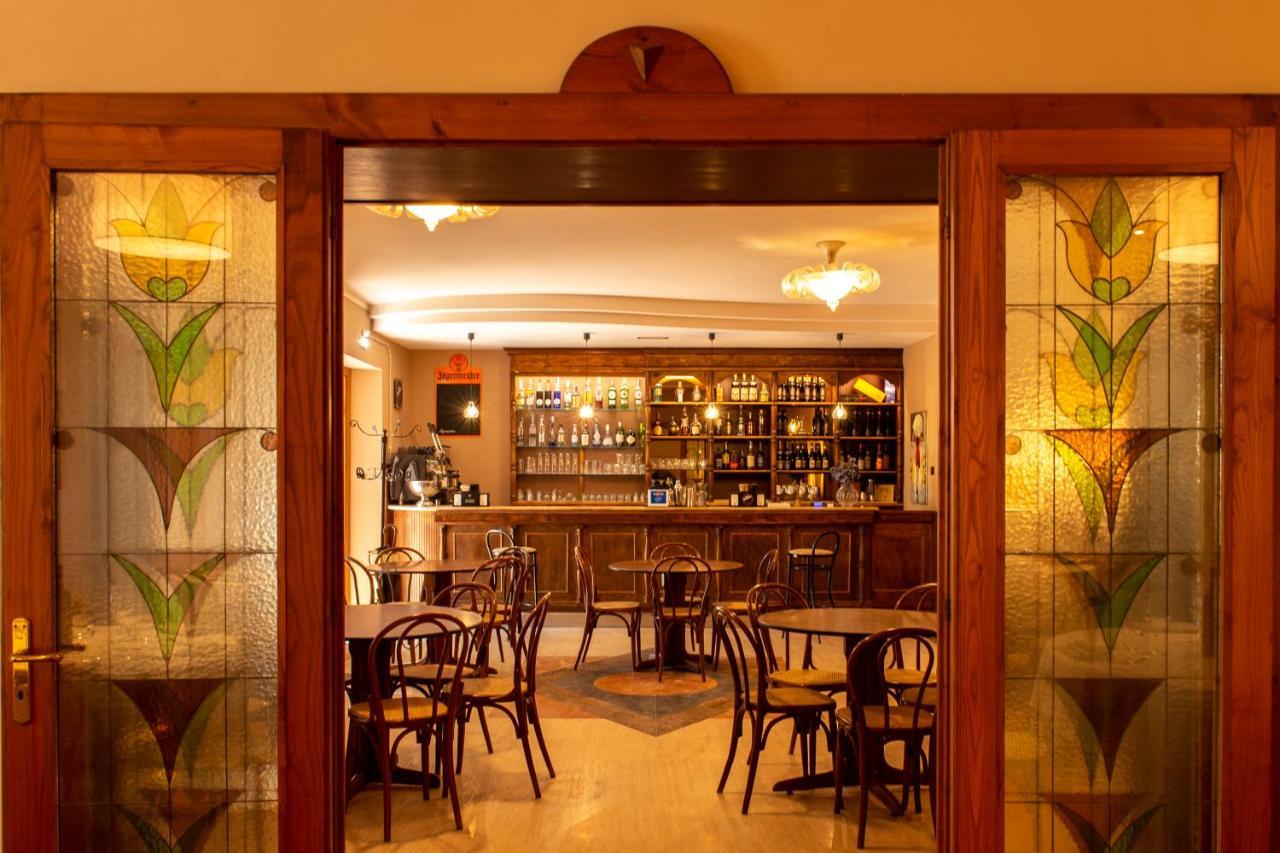 Hotel Villa dei Pini San Terenziano Esterno foto