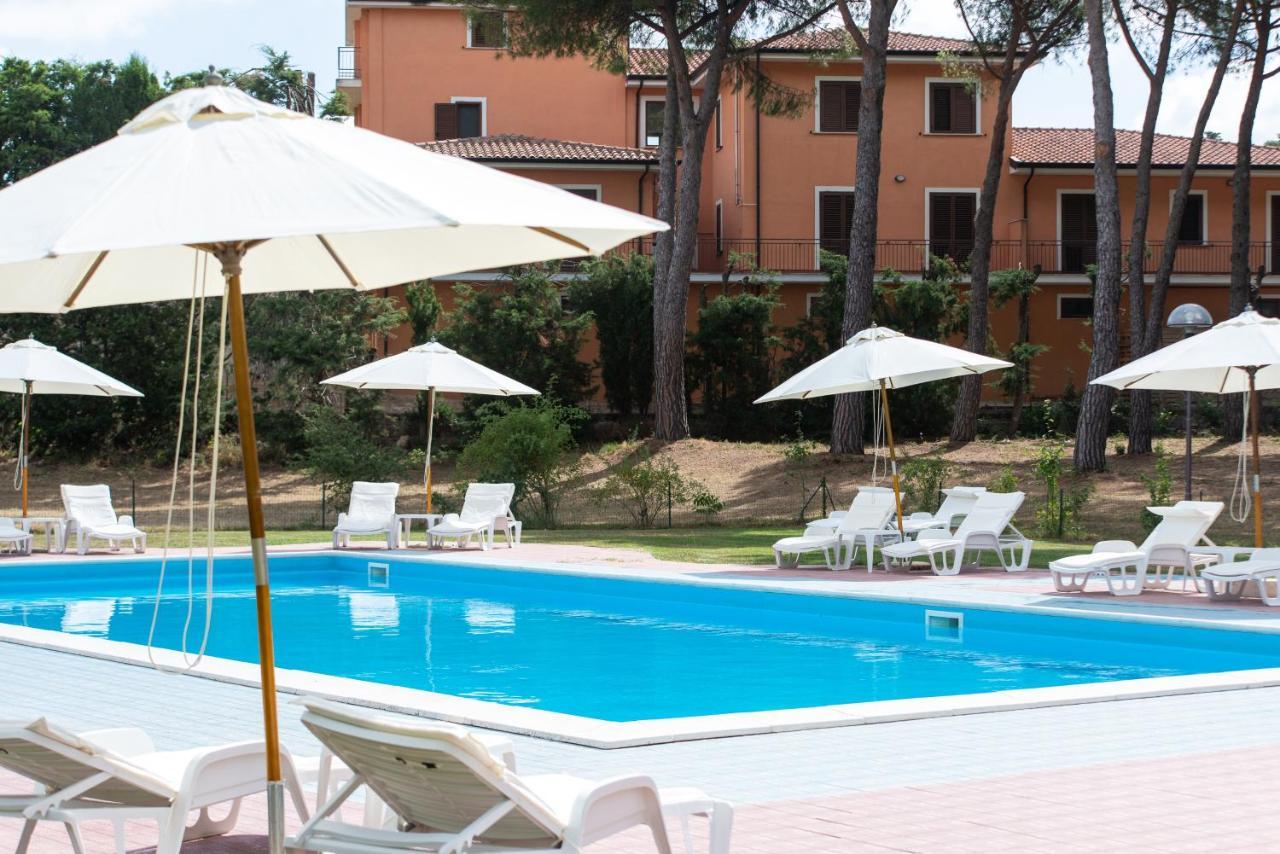 Hotel Villa dei Pini San Terenziano Esterno foto