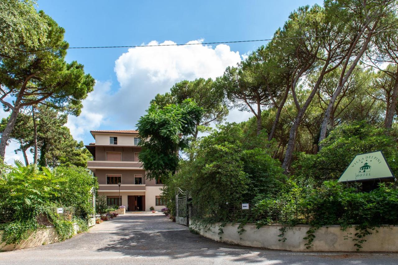 Hotel Villa dei Pini San Terenziano Esterno foto
