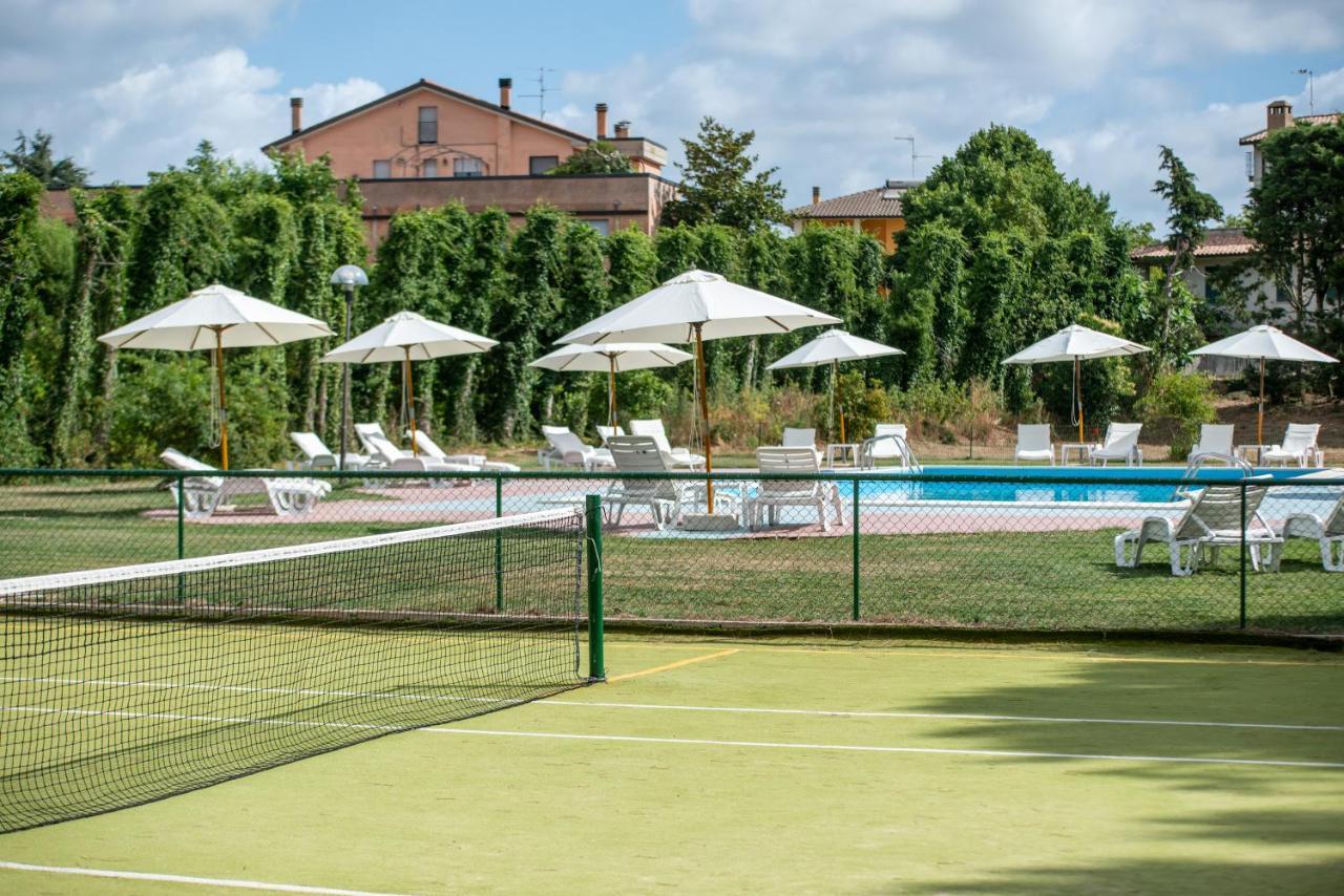 Hotel Villa dei Pini San Terenziano Esterno foto